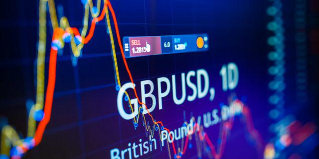 イングランド銀行からの報告後、GBPを取引するにはどうすればよいか？