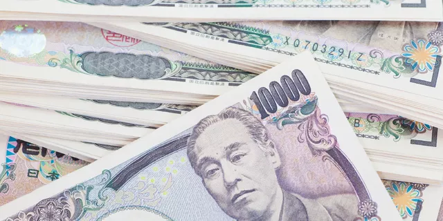 USD/JPY: pair to test closest resistance