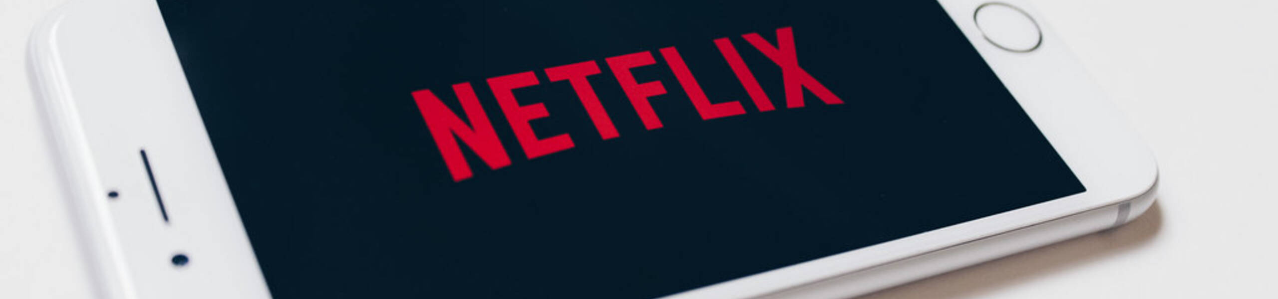 Netflix stock ahead of the earnings: $600 is the next milestone?