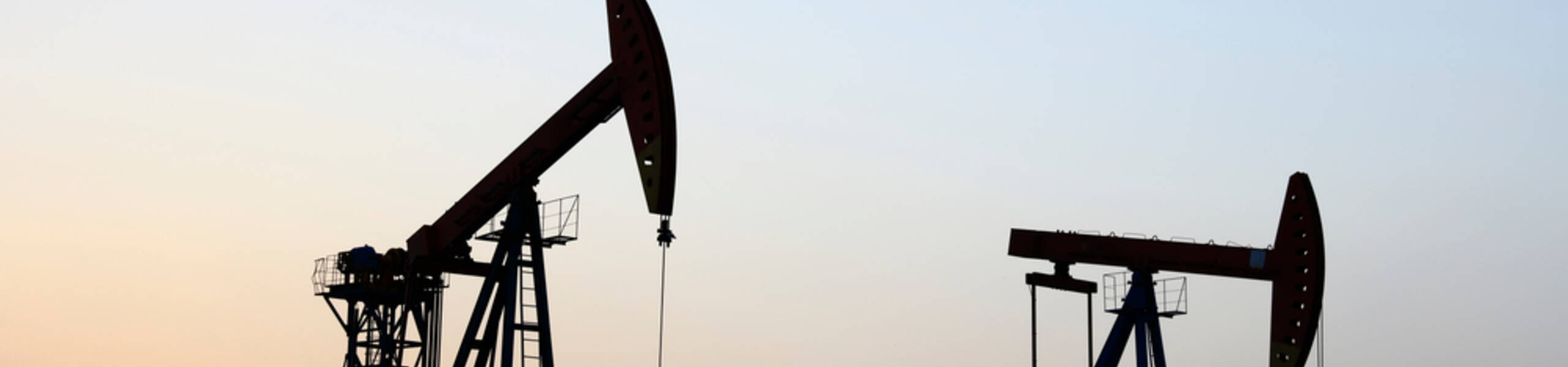 石油と天然ガスの価格は何を待っているのでしょうか？