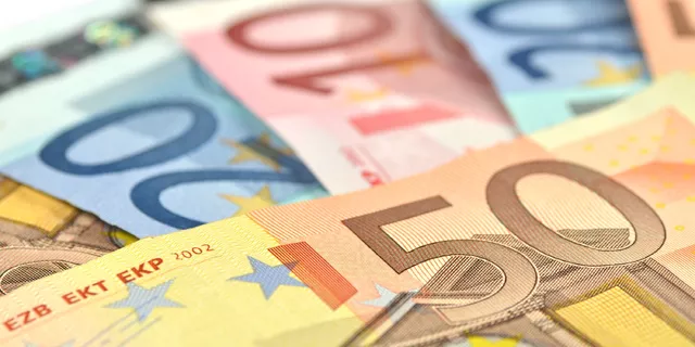 EUR/USD: 'Head & Shoulders' pushed price higher